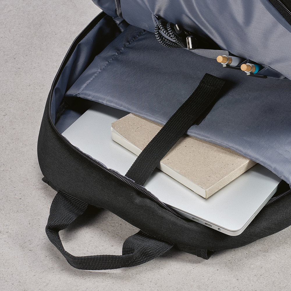 seljakott vilnius 17'' with logo