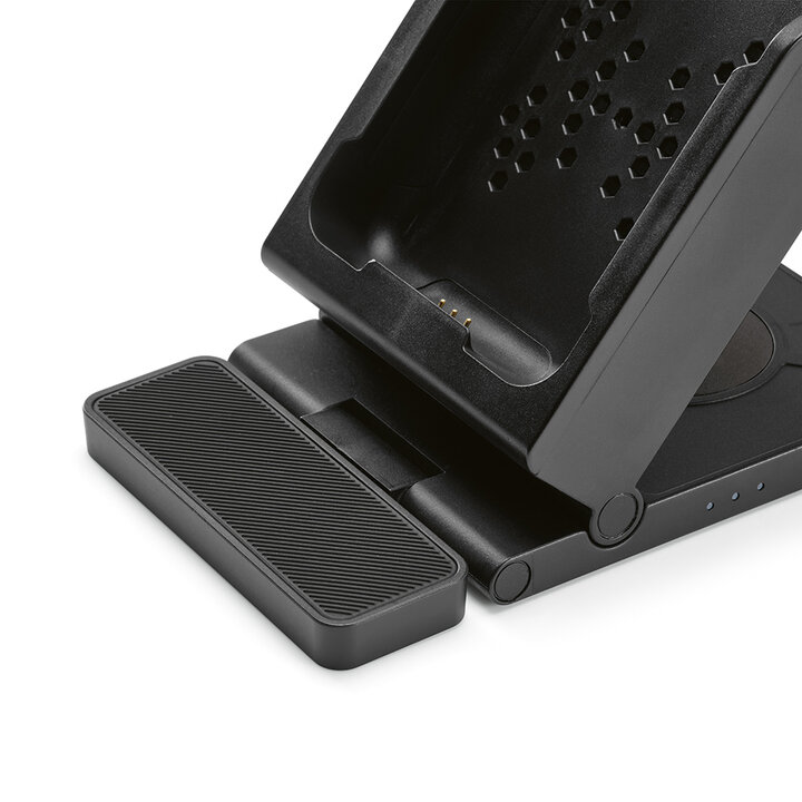wireless charger trinifty 18 w with logo
