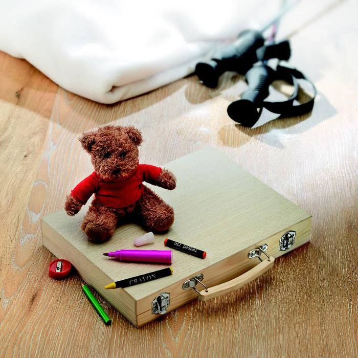 joonistustarvete komplekt genio with logo