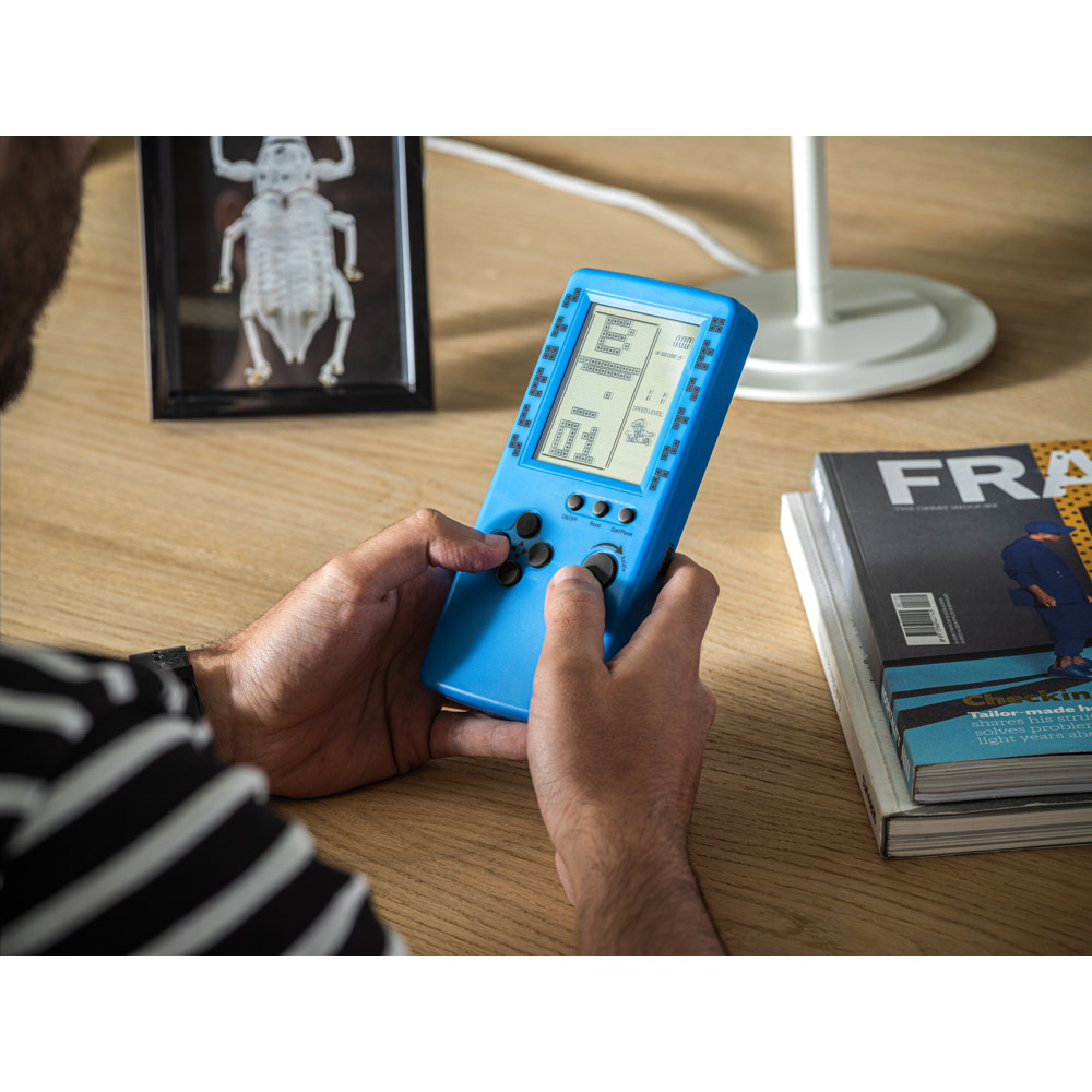 mängukonsool retro with logo