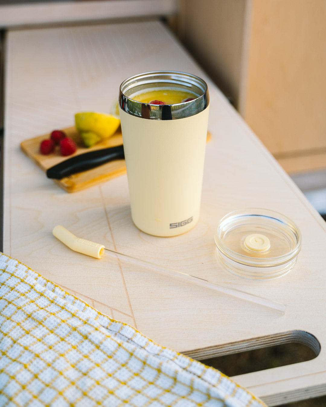 termo joogipudel helia optimistic sigg 600 ml with logo