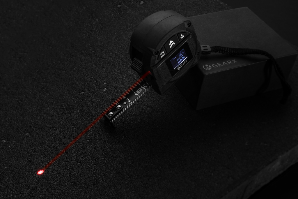 mõõdulint laseriga 5 m with logo