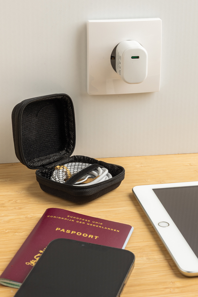 laadimiskomplekt 2 -osaline boost 20 w with logo