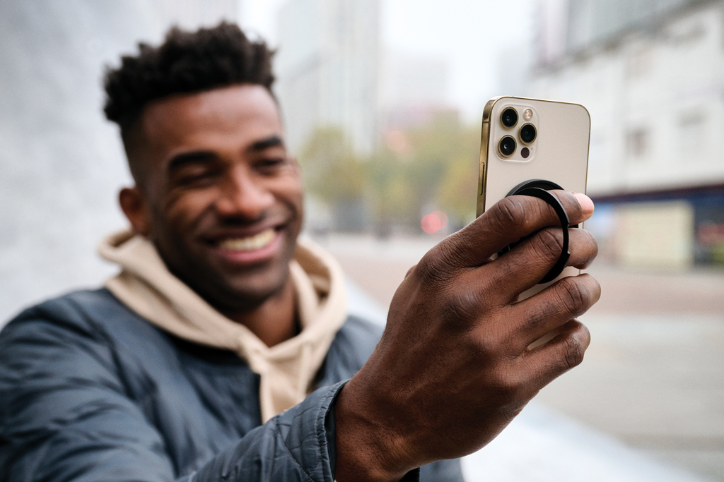 telefonihoidja terra magnetic with logo