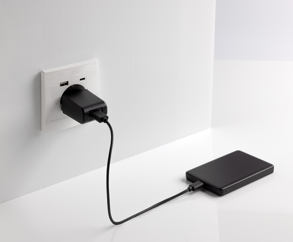 akupank 5000 mah orion 10 w with logo