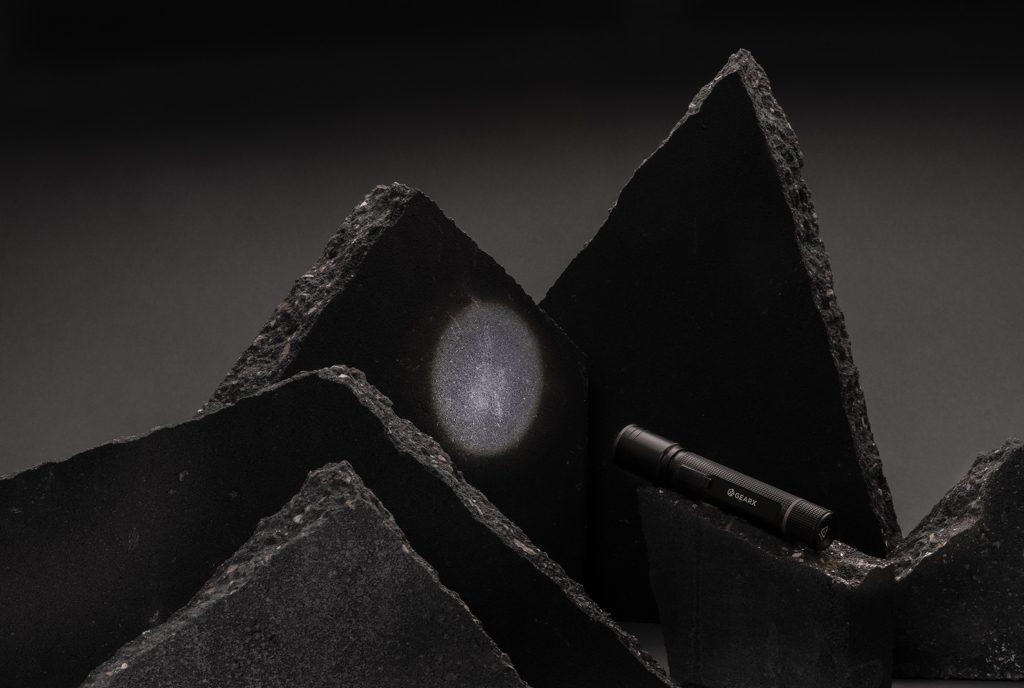 taskulamp 100 luumenit with logo