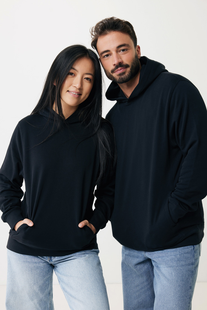 pusa iqoniq yengo unisex with logo