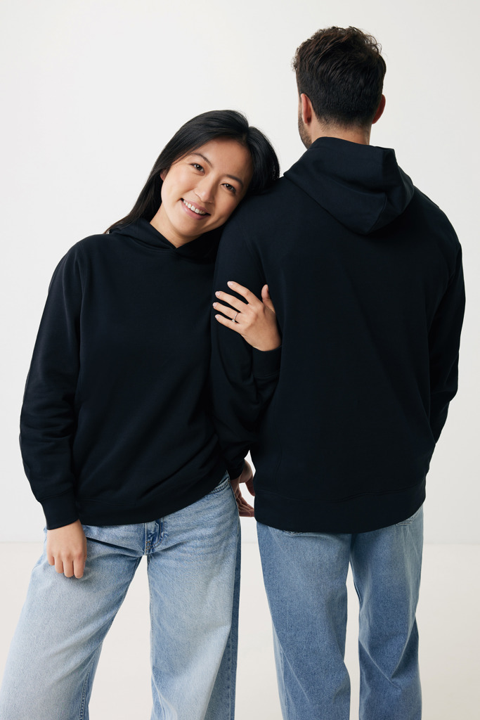 pusa iqoniq yengo unisex with logo