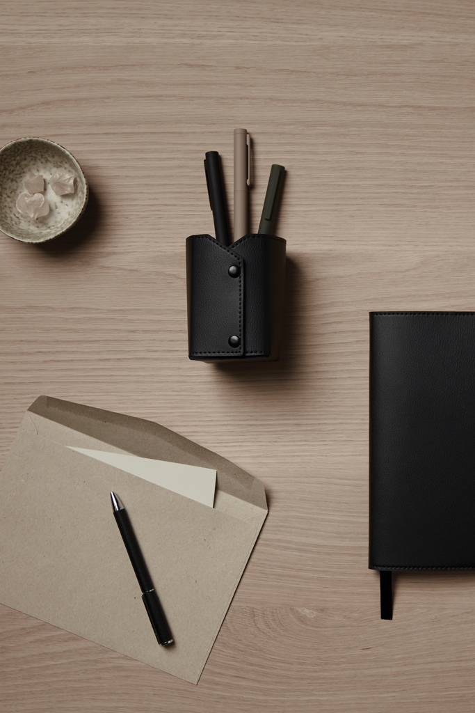 pastapliiats timo taaskasutatud alumiinium with logo